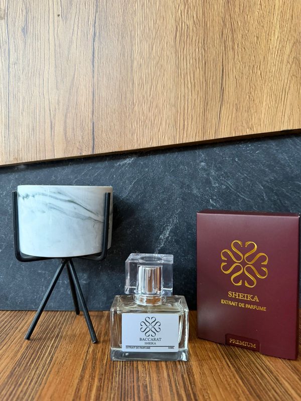Botol parfum Baccarat