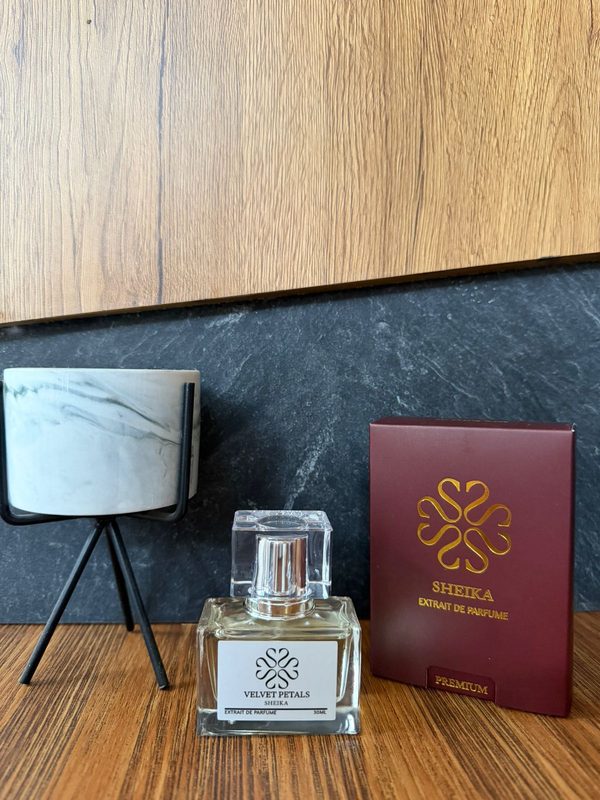 Botol parfum Velvet Petals