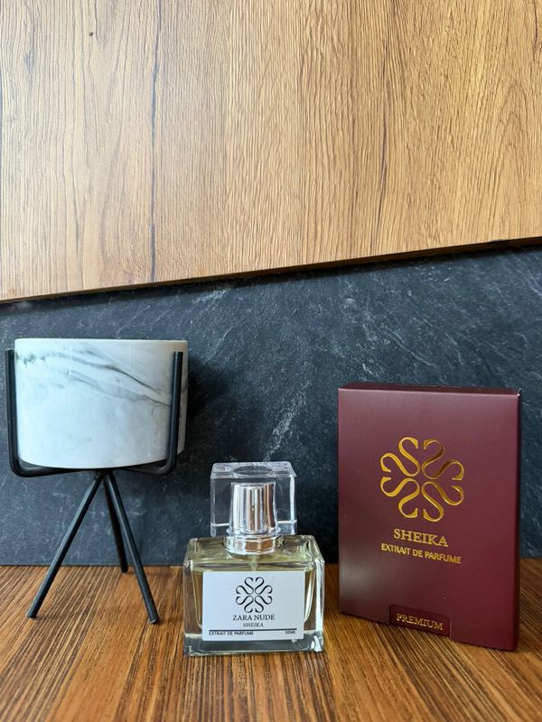 Botol parfum Zara Nude